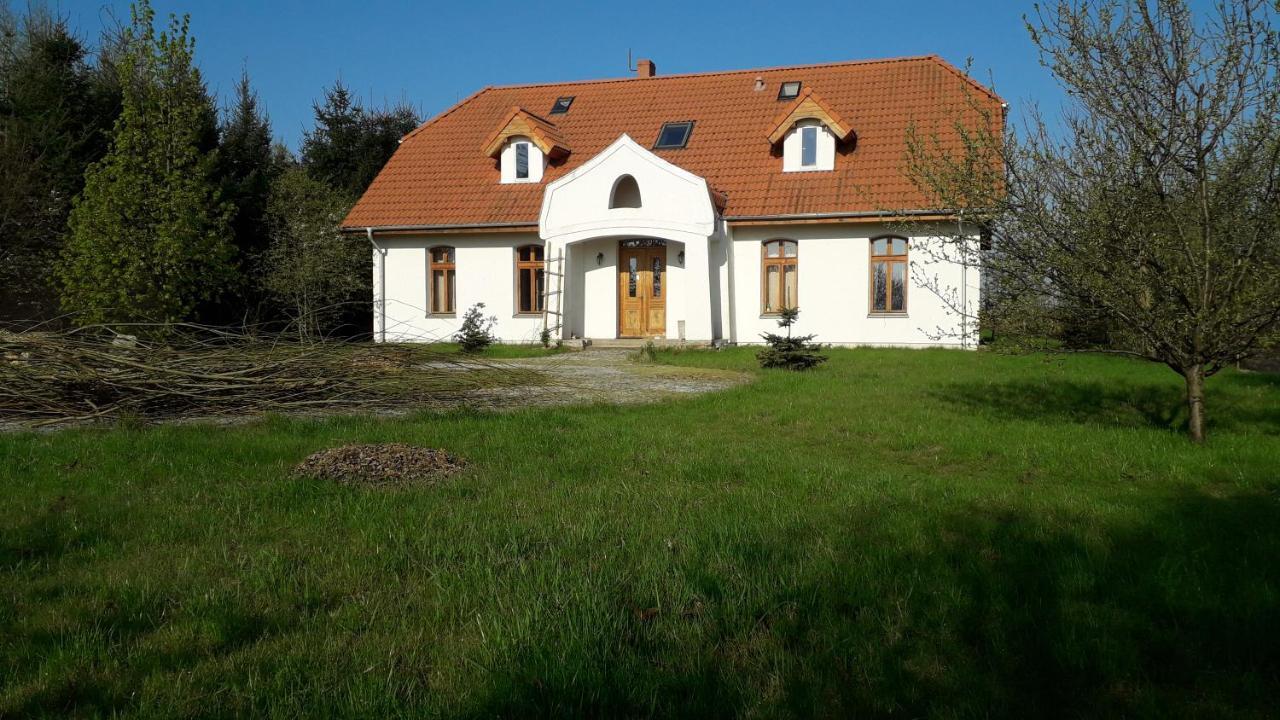 Dworek Cicha Noc *