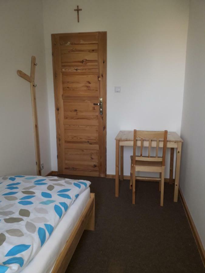 Dworek Cicha Noc Apartment